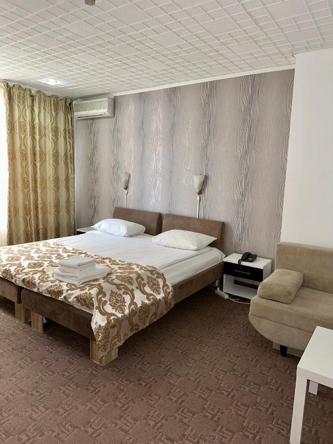 Darin Hotel Bukarest Eksteriør billede